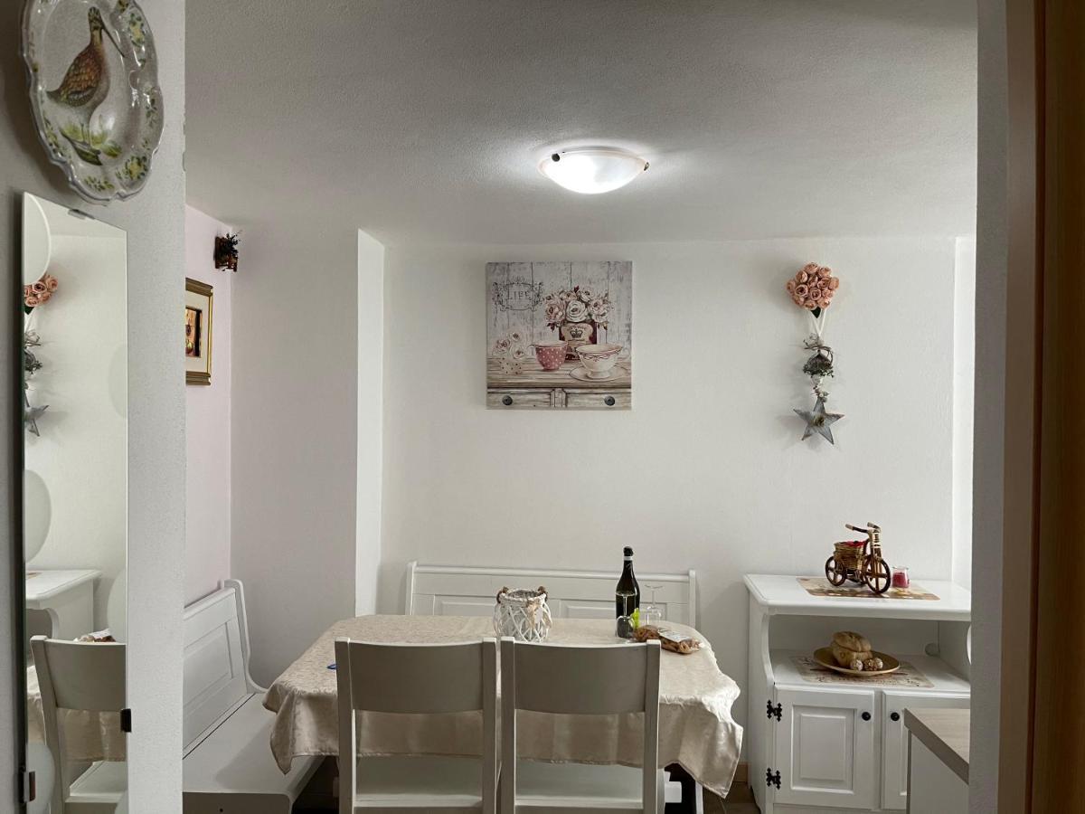 Apartamento La Casa Di Pucci Cortenova Exterior foto