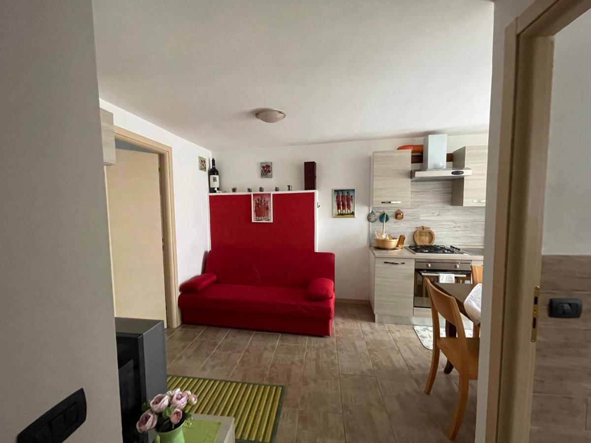 Apartamento La Casa Di Pucci Cortenova Exterior foto